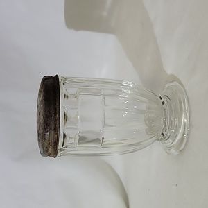 Jeanette Glass Jennyware Footed Shaker